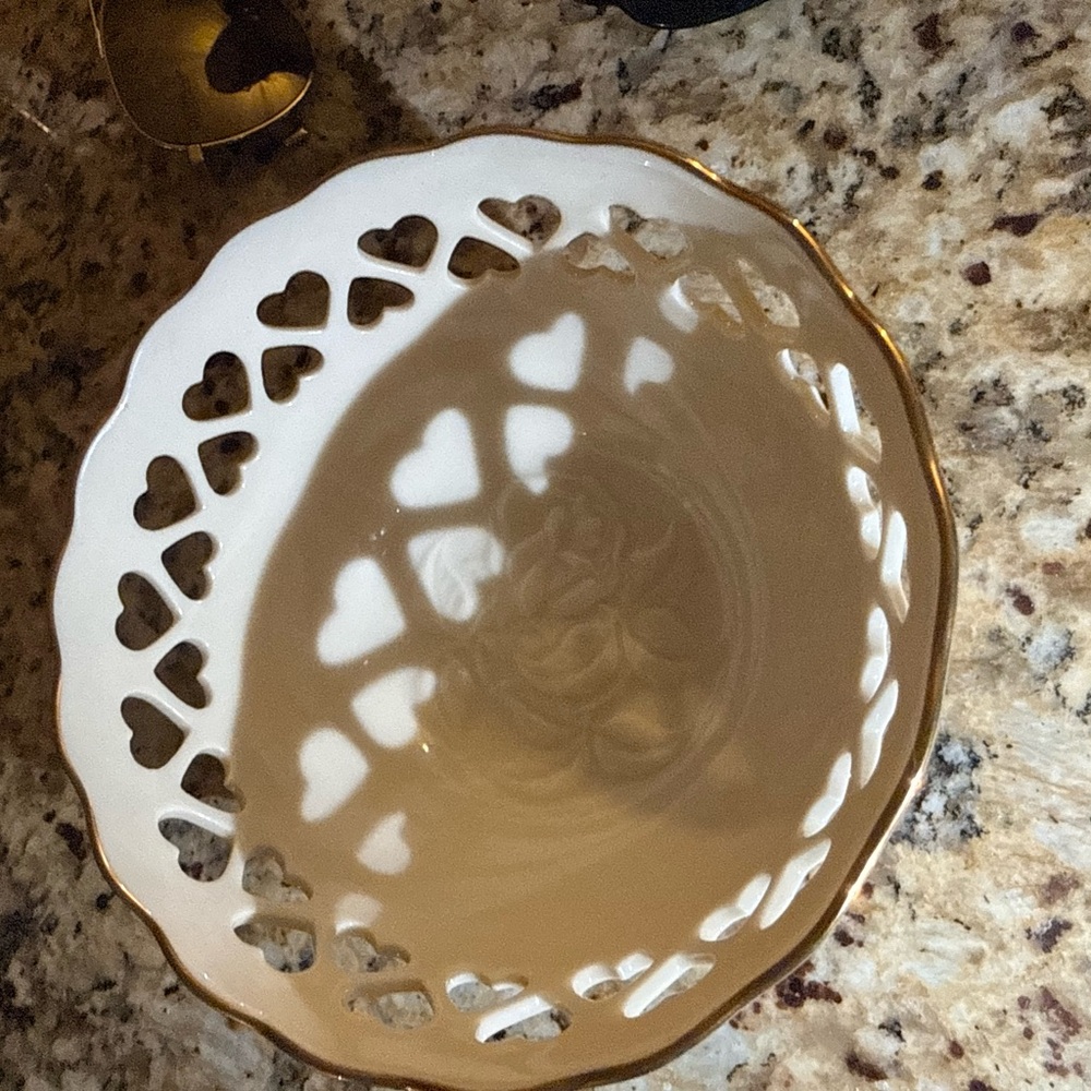 Lenox Cream Heart Cutout Bowl with Gold Trim